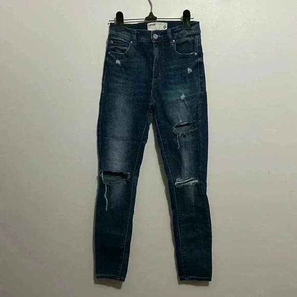 ❤️Garage blue distressed Jeans size 0 - Picture 2 of 3